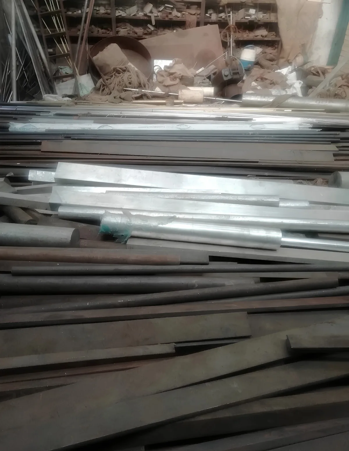 Precision steel cutting and processing unit for alloy and tool steels